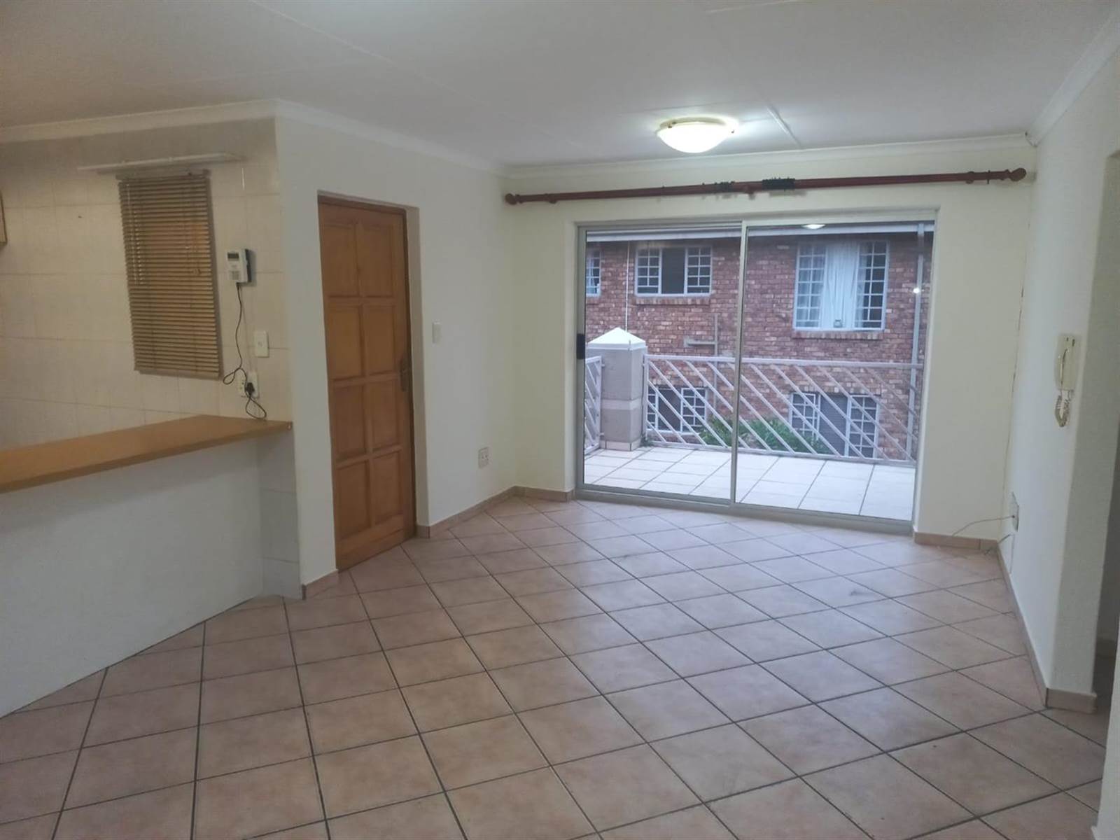 2 Bed Townhouse in Beyers Park photo number 5