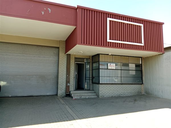 349  m² Industrial space