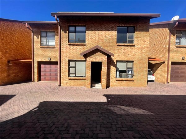 3 Bed Townhouse