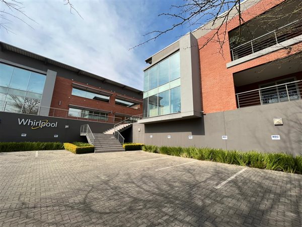 970  m² Commercial space in Bedfordview