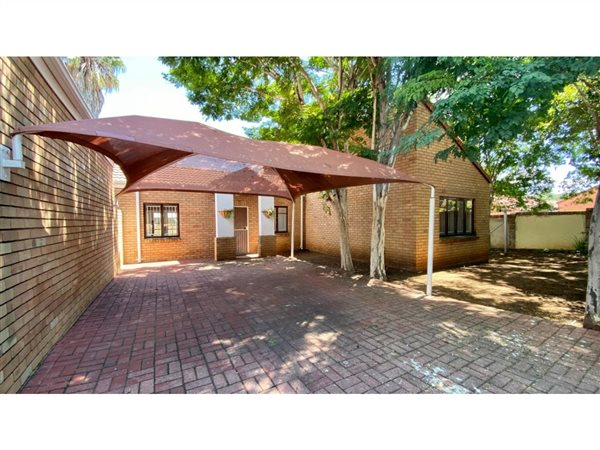 2 Bedroom House 2 Bedroom House