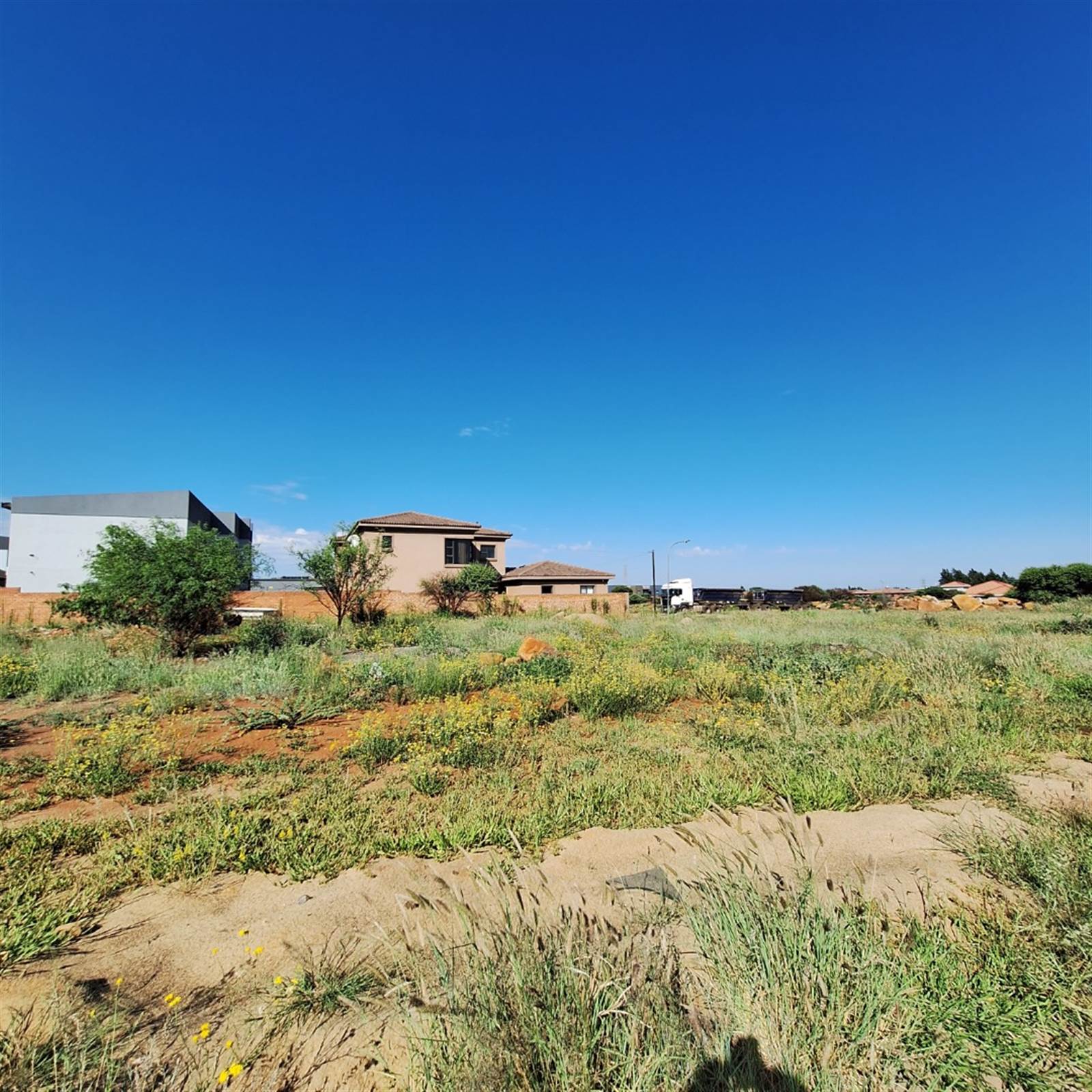 1119 m² Land available in Minerva Gardens photo number 2