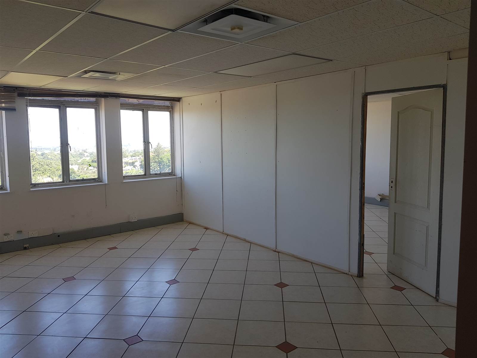 9.1  m² Commercial space in Empangeni Central photo number 2