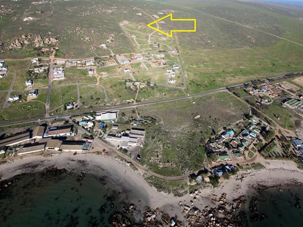 1170 m² Land available in Da Gama Bay