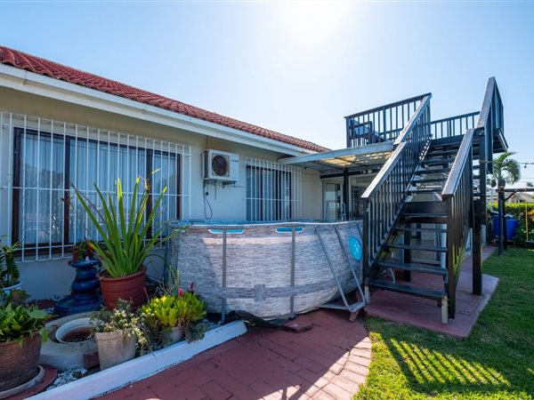 3 Bedroom Townhouse 3 Bedroom Townhouse
