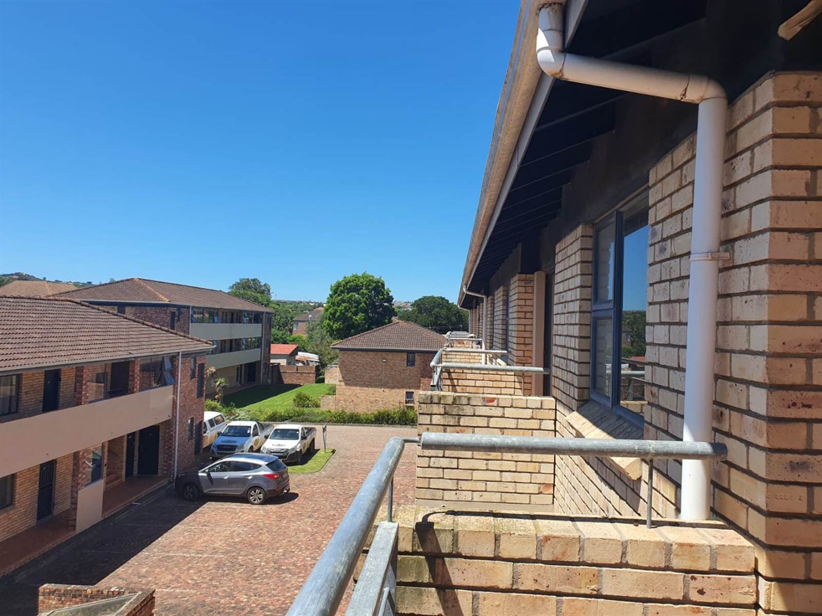 3 Bed Apartment in Grahamstown Central photo number 17