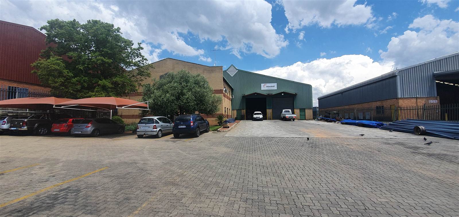 1350  m² Industrial space in Edenvale photo number 1