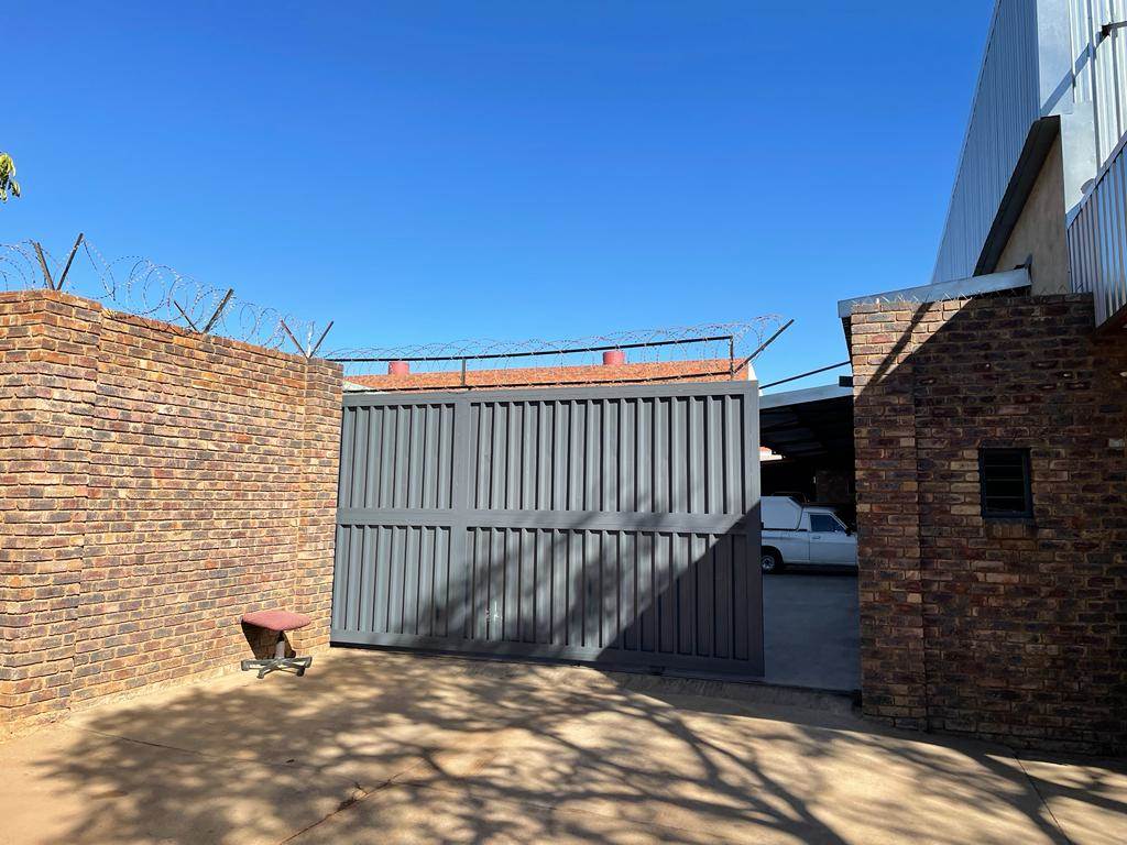1379  m² Industrial space in Pretoria West photo number 28