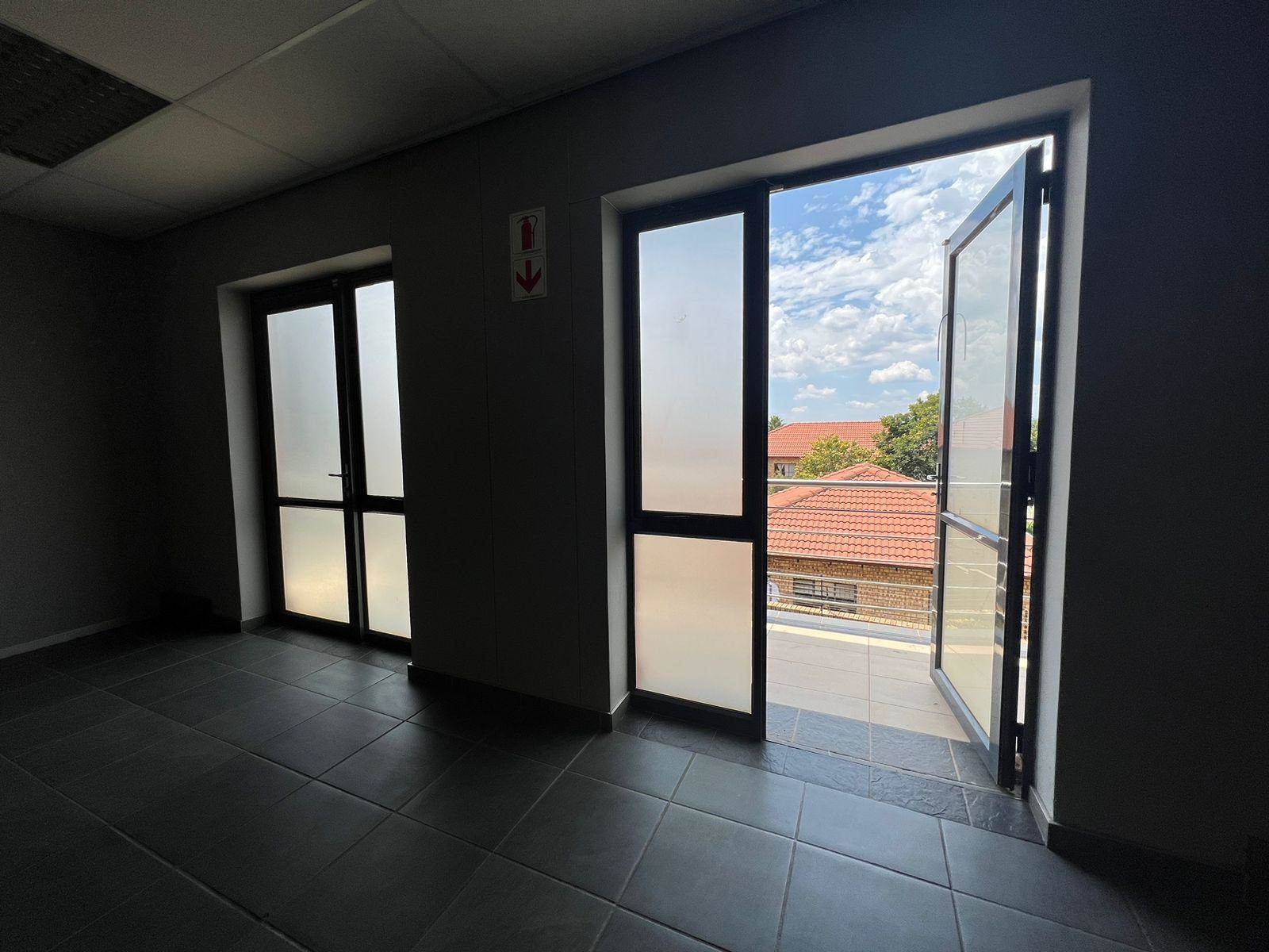 426  m² Commercial space in Ruimsig photo number 20