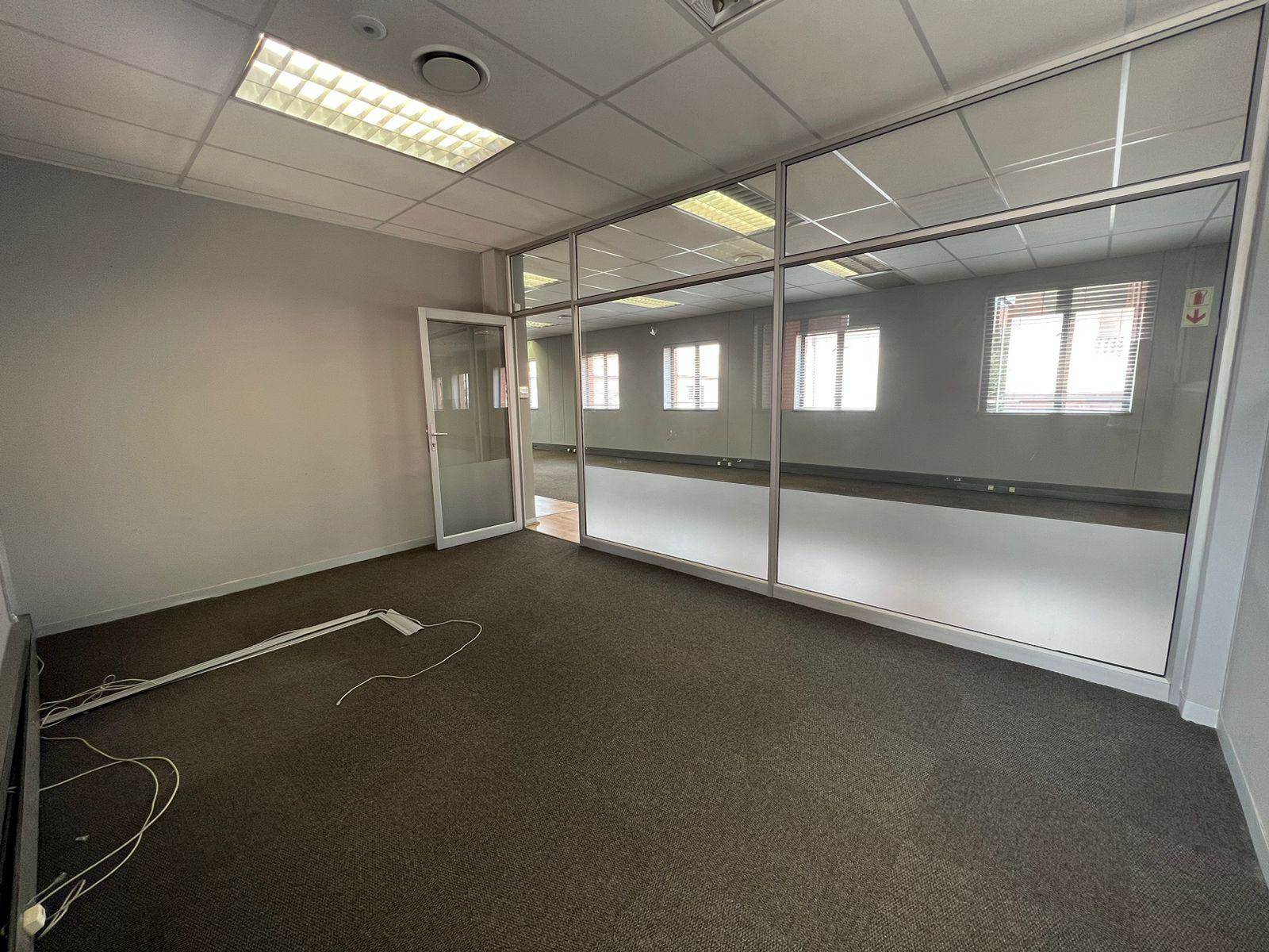 426  m² Commercial space in Ruimsig photo number 25