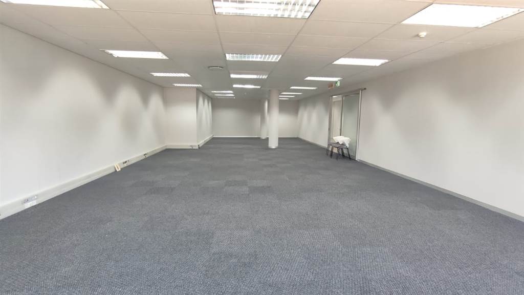 170  m² Commercial space in Bedfordview photo number 5