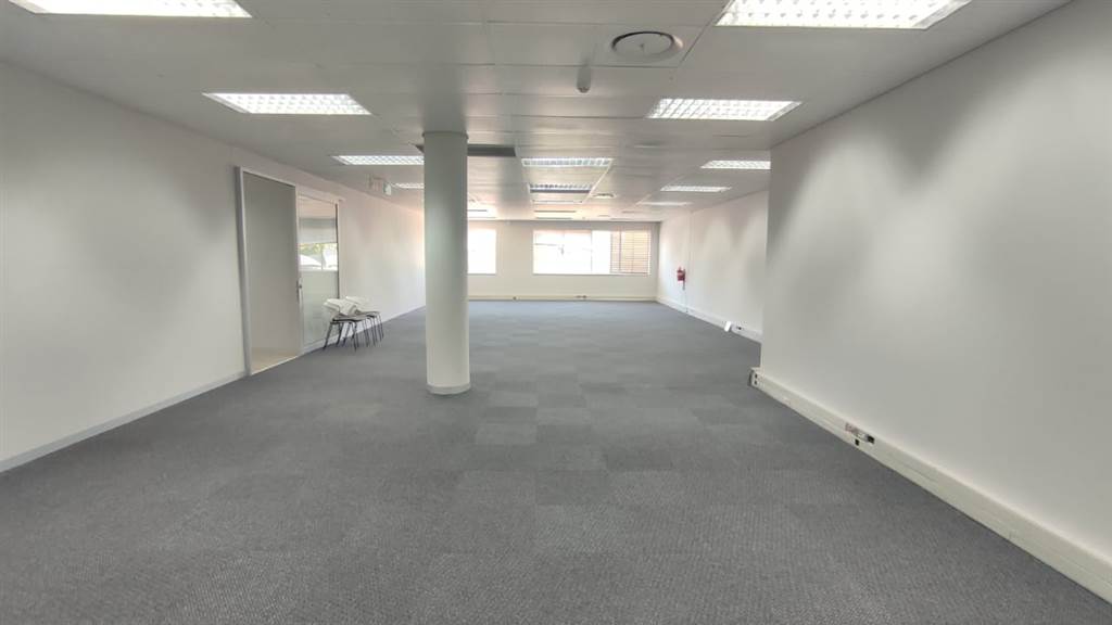 170  m² Commercial space in Bedfordview photo number 6