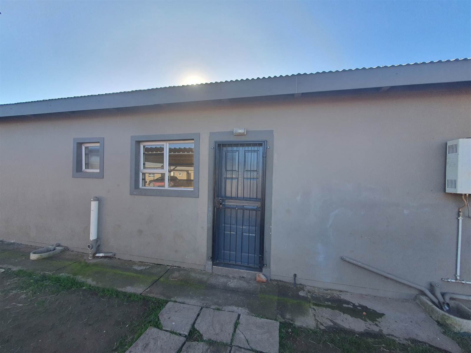 3 Bed Apartment in Bloemfontein Farms photo number 17