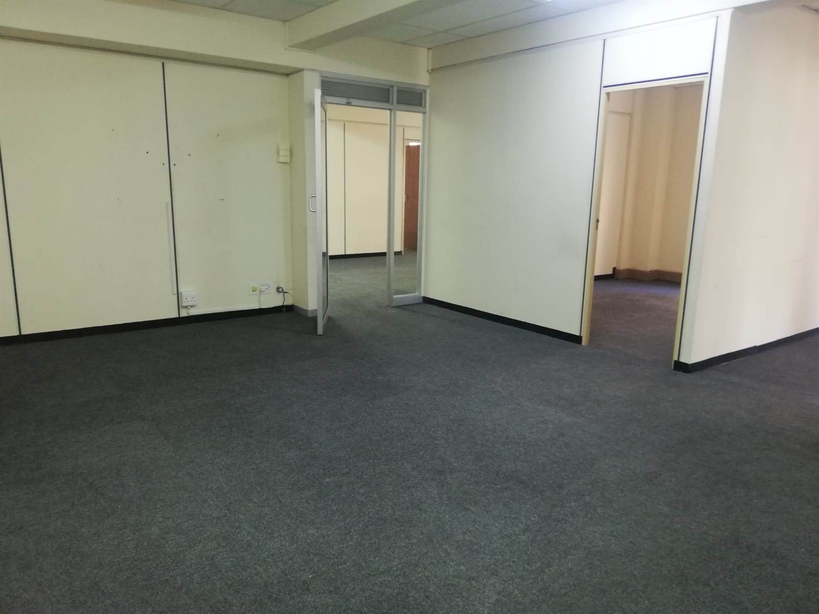 222  m² Office Space in Cape Town City Centre photo number 1