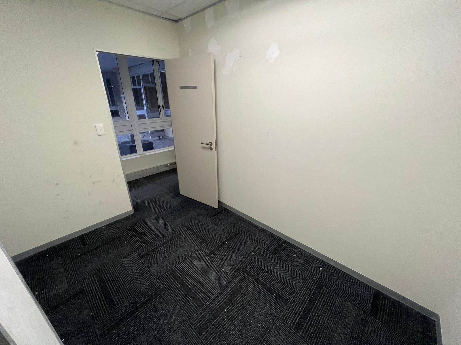 341  m² Commercial space in Durbanville Central photo number 10