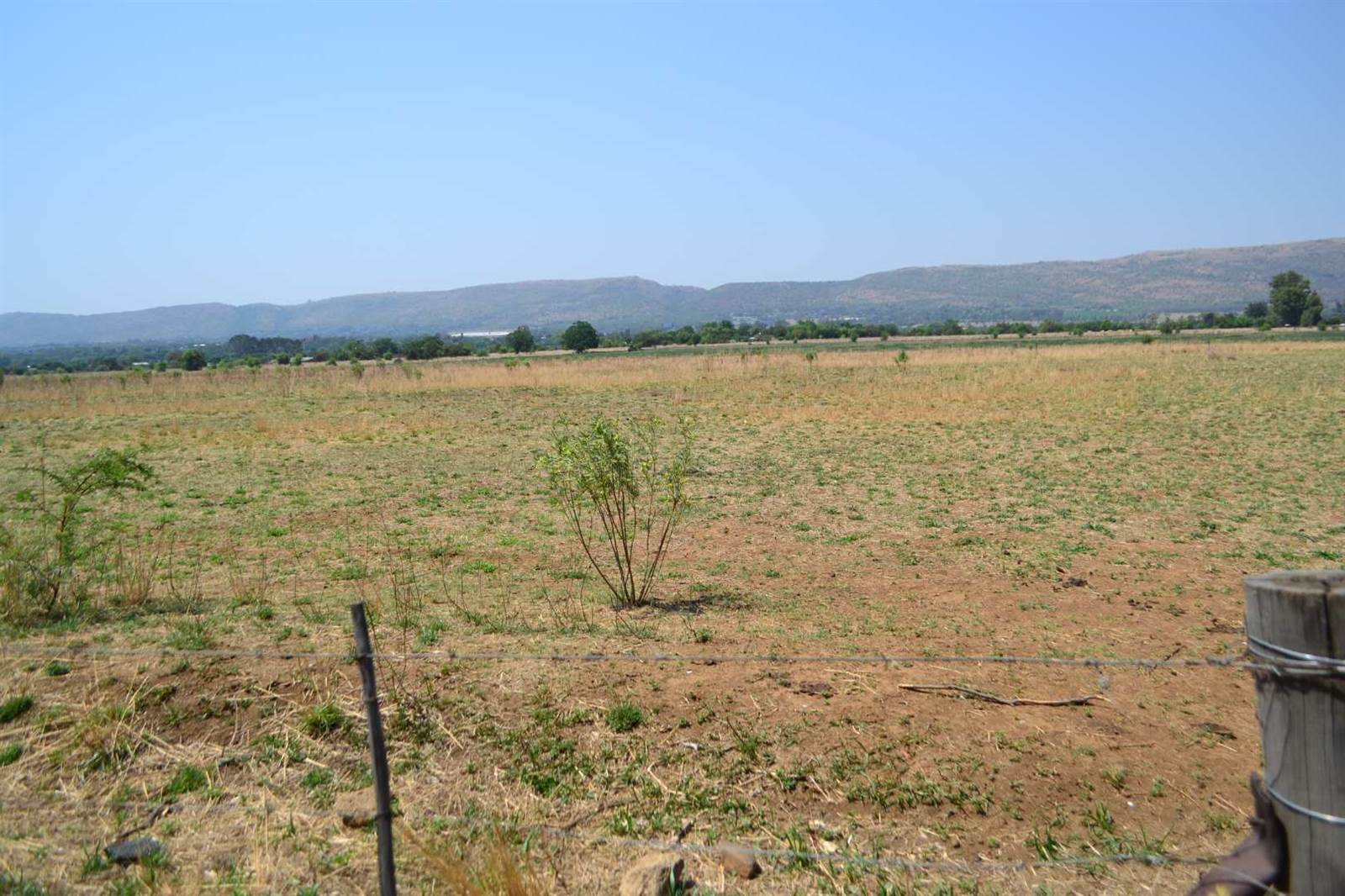 3.3 ha Land available in Hesteapark photo number 4
