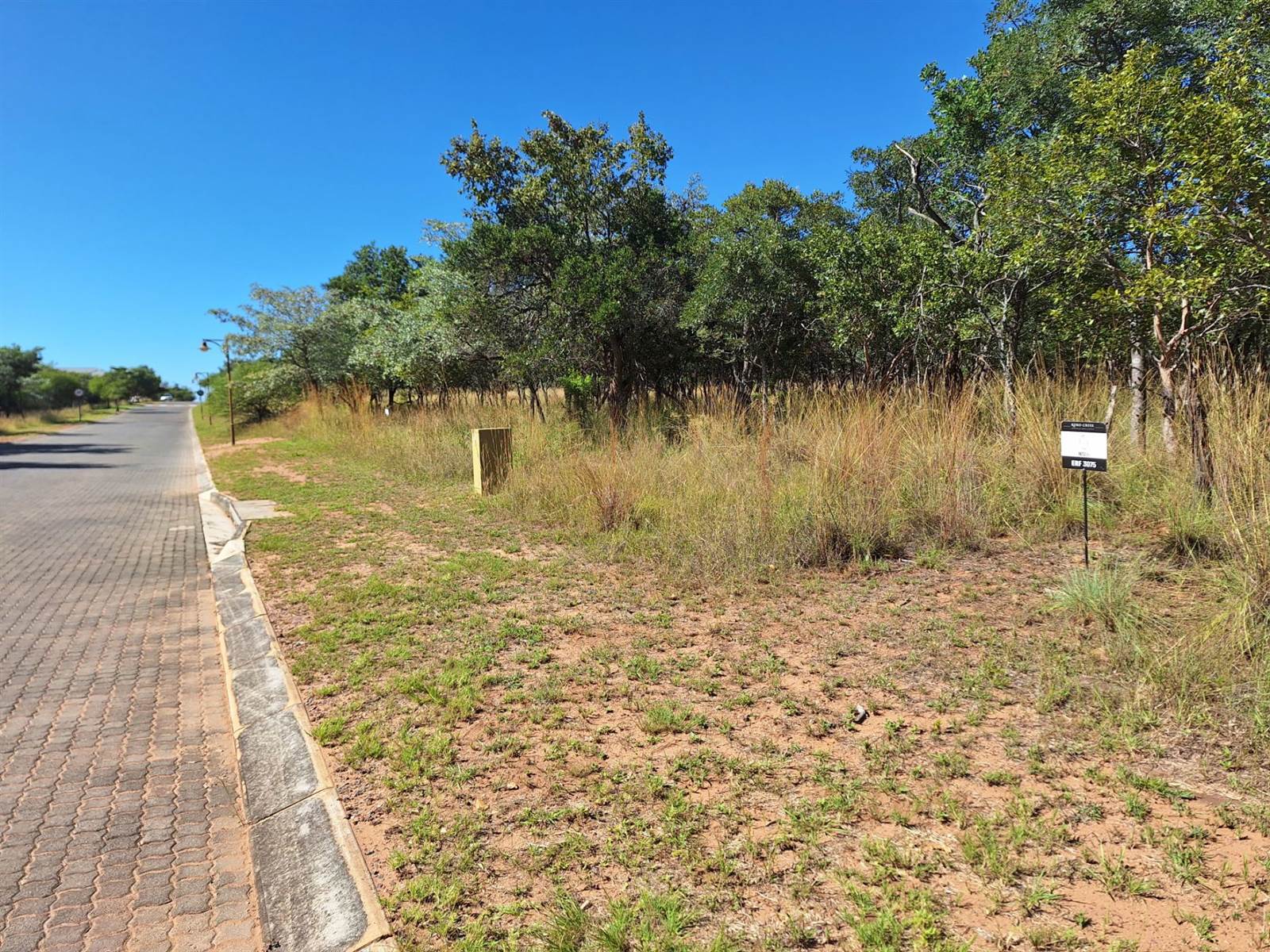 1012 m² Land available in Koro Creek Golf Estate photo number 5