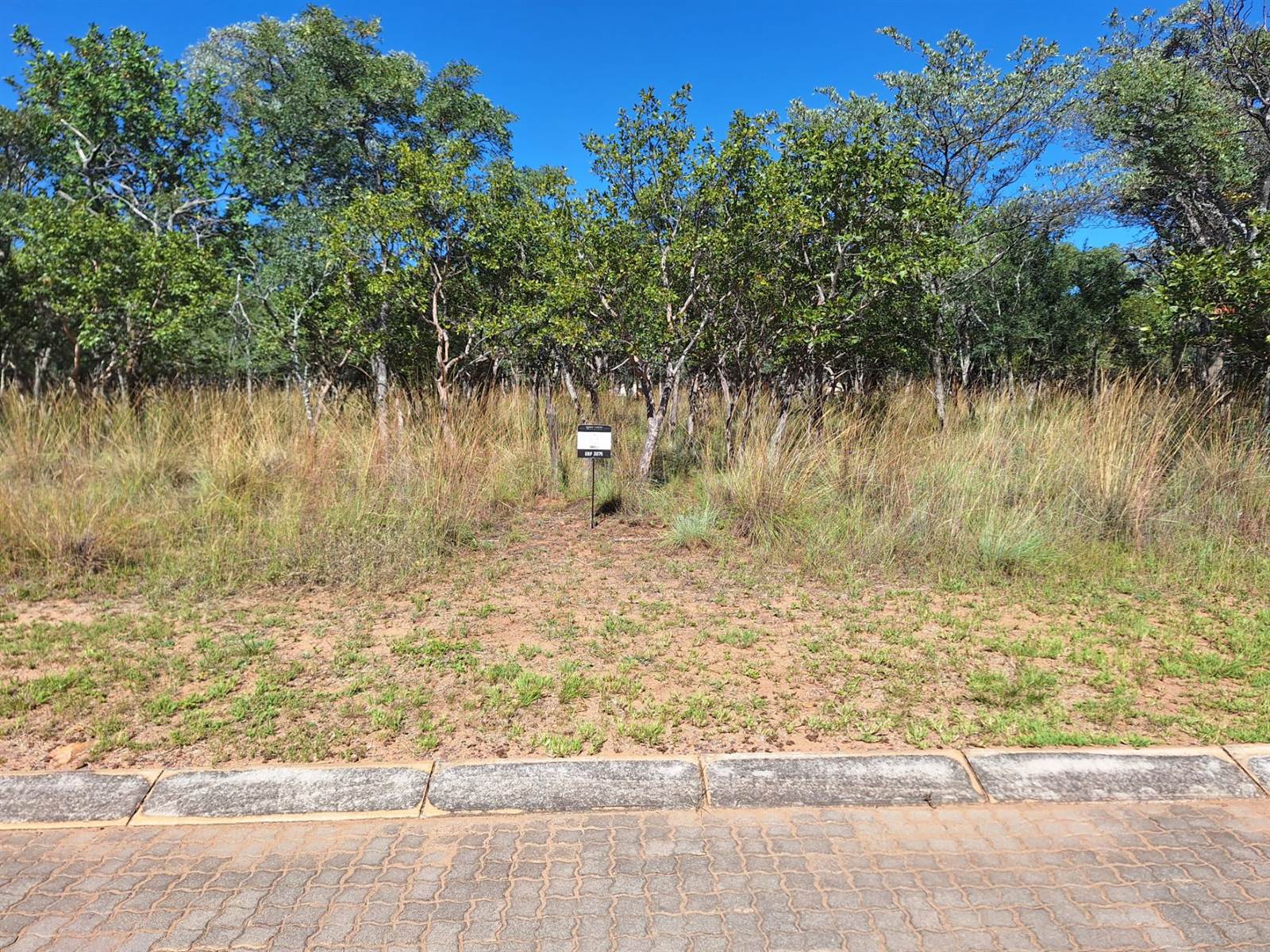 1012 m² Land available in Koro Creek Golf Estate photo number 4