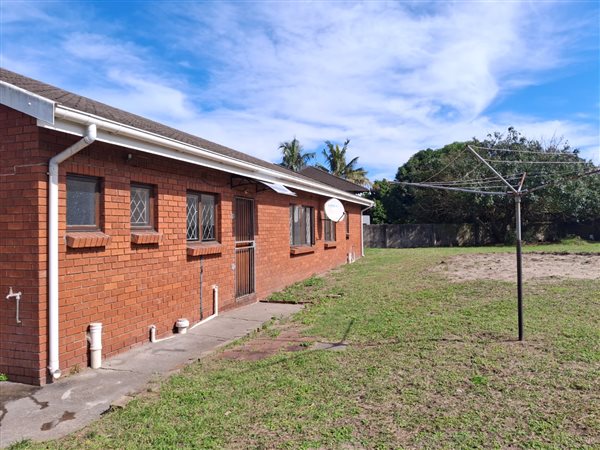 3 Bedroom House 3 Bedroom House