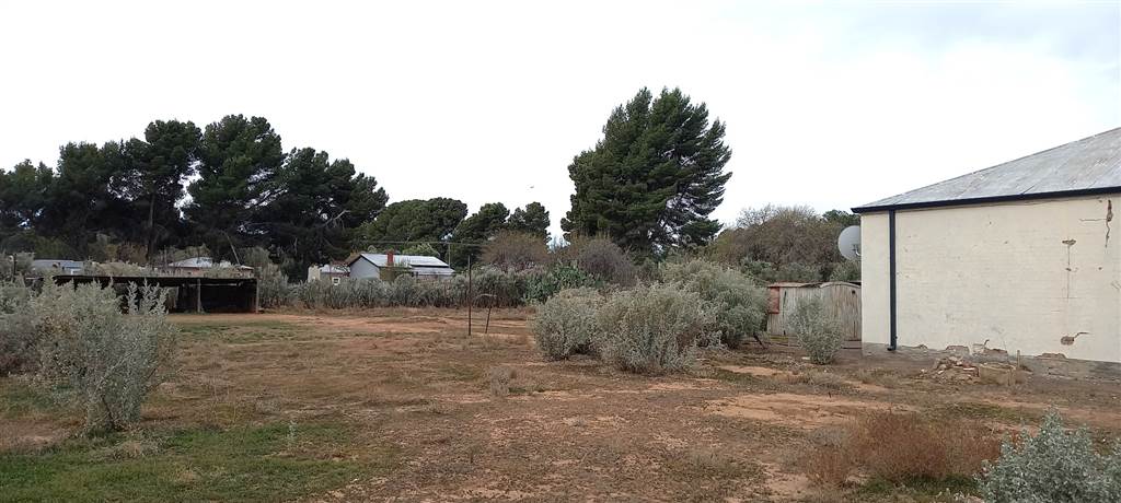 3 Bed House in Loxton photo number 9