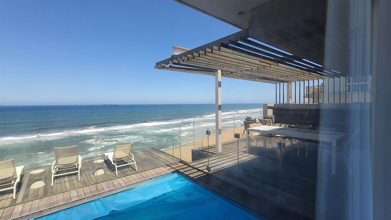 6 Bed Apartment in Umhlanga Rocks photo number 11