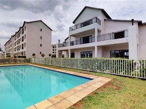 1 Bed Apartment in Carlswald Estate