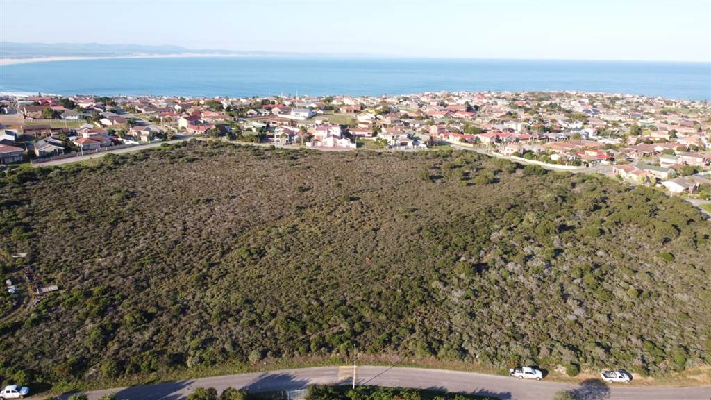 636 m² Land available in Wavecrest photo number 10