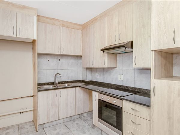 2 Bed Apartment in Atholl