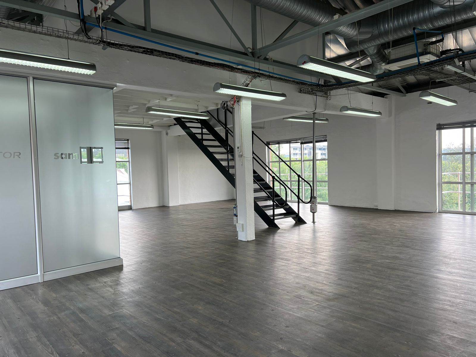 200  m² Commercial space in Parktown North photo number 12