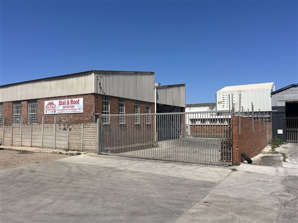 650  m² Industrial space