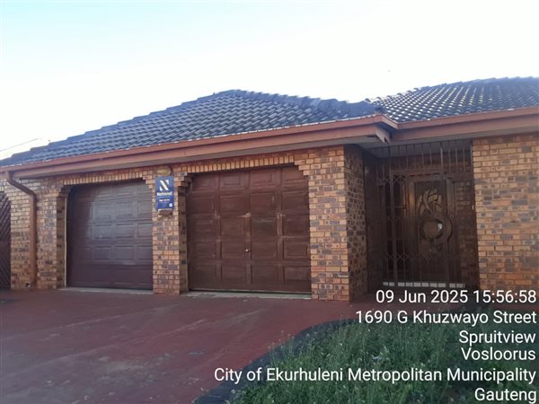 3 Bedroom House 3 Bedroom House