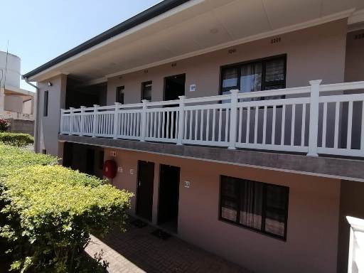 2 Bed Apartment in Melville photo number 17