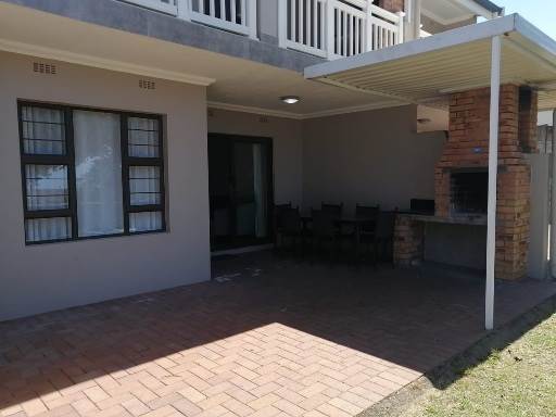 2 Bed Apartment in Melville photo number 15
