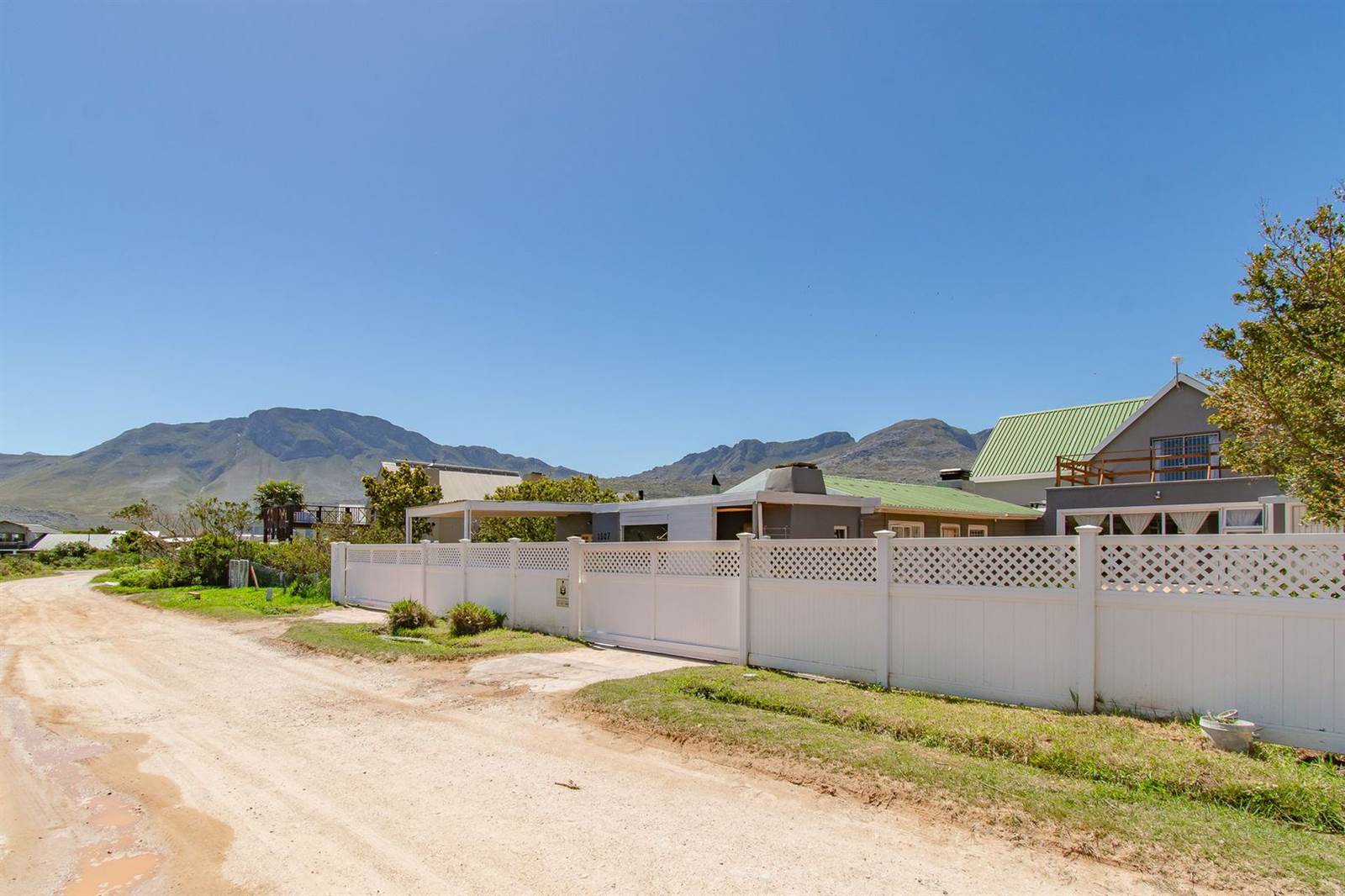 5 Bed House in Pringle Bay photo number 30