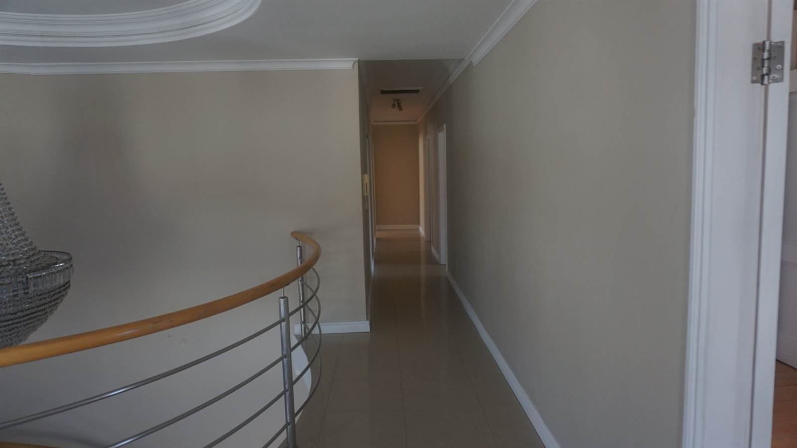 5 Bed House in Umhlanga Rocks photo number 10