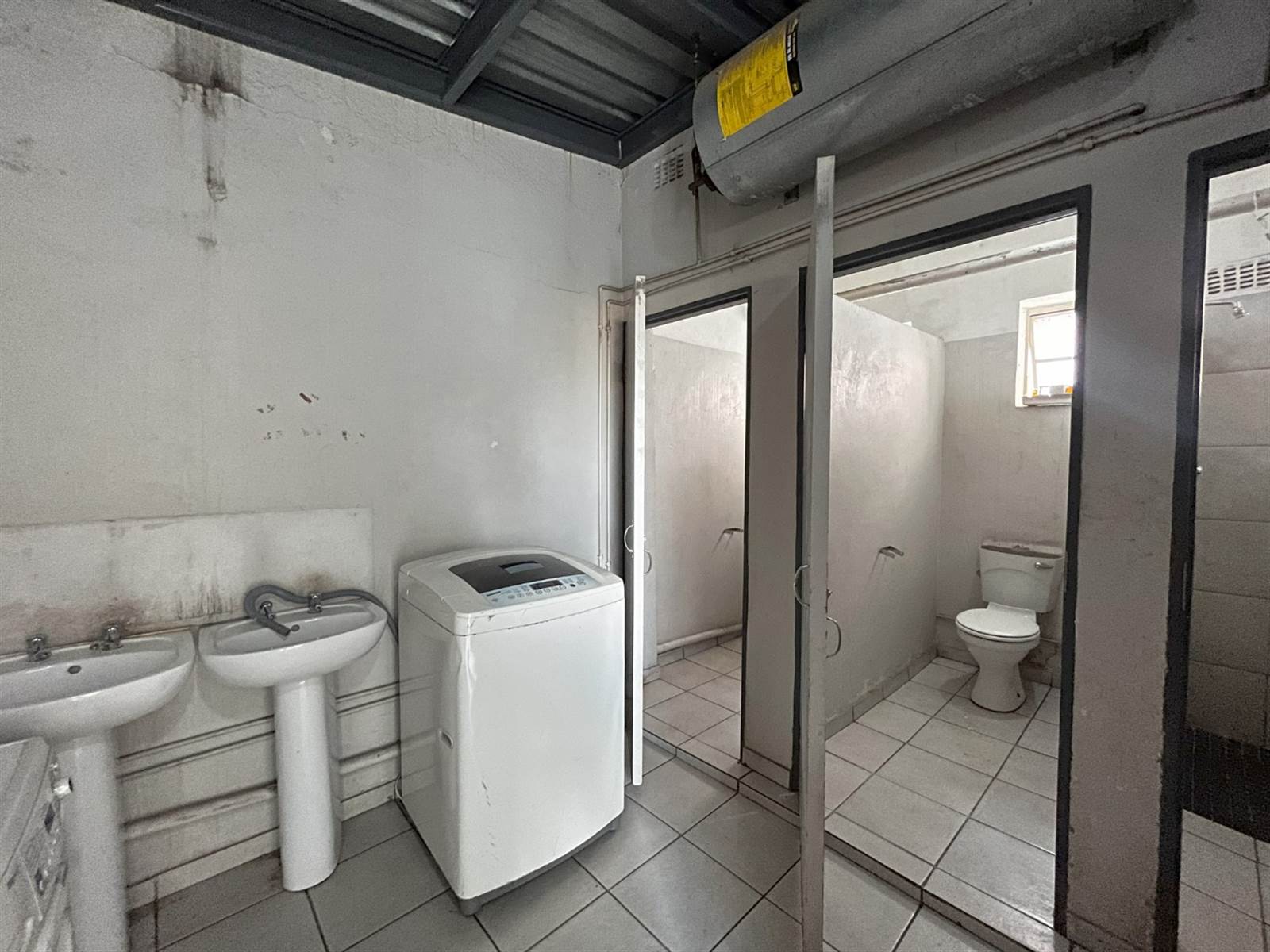 2555  m² Commercial space in Braamfontein photo number 17
