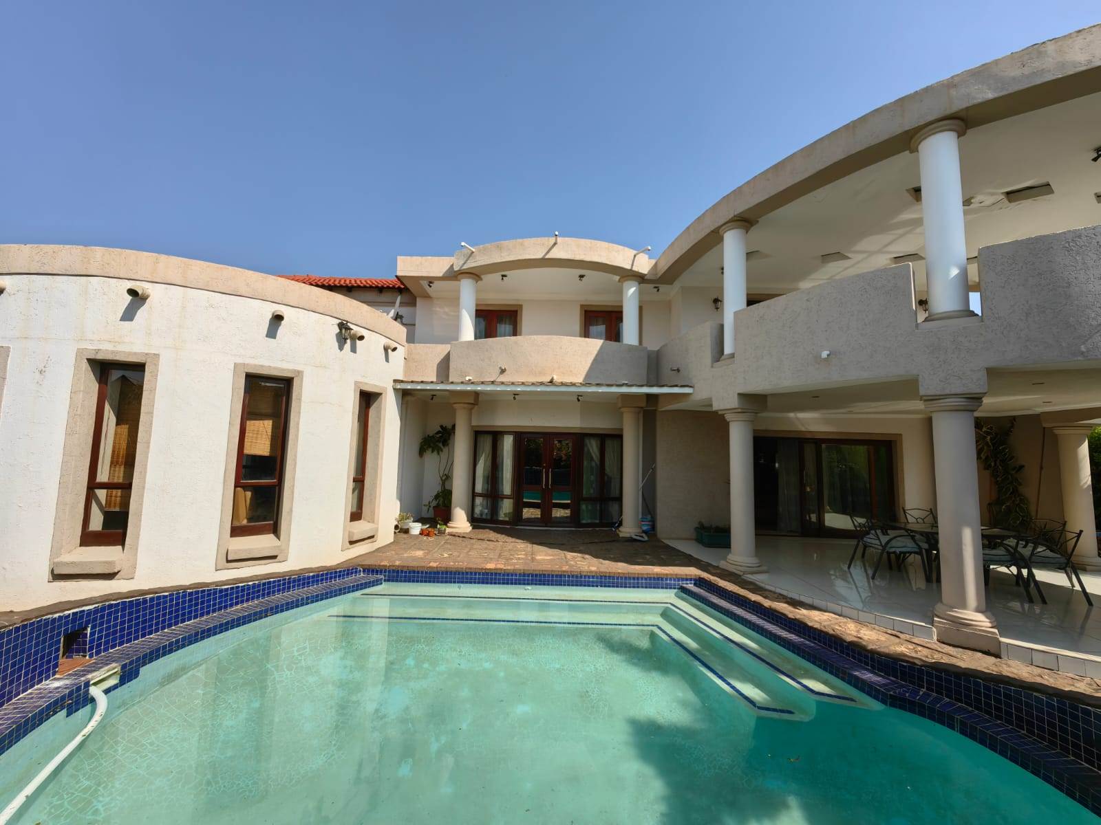 4 Bed House in Zambezi Country Estate photo number 2