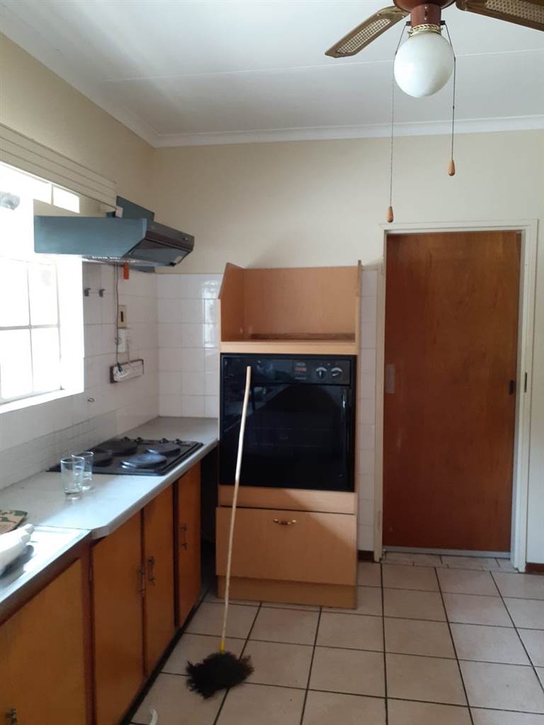 4 Bed House in Bronkhorstspruit photo number 6