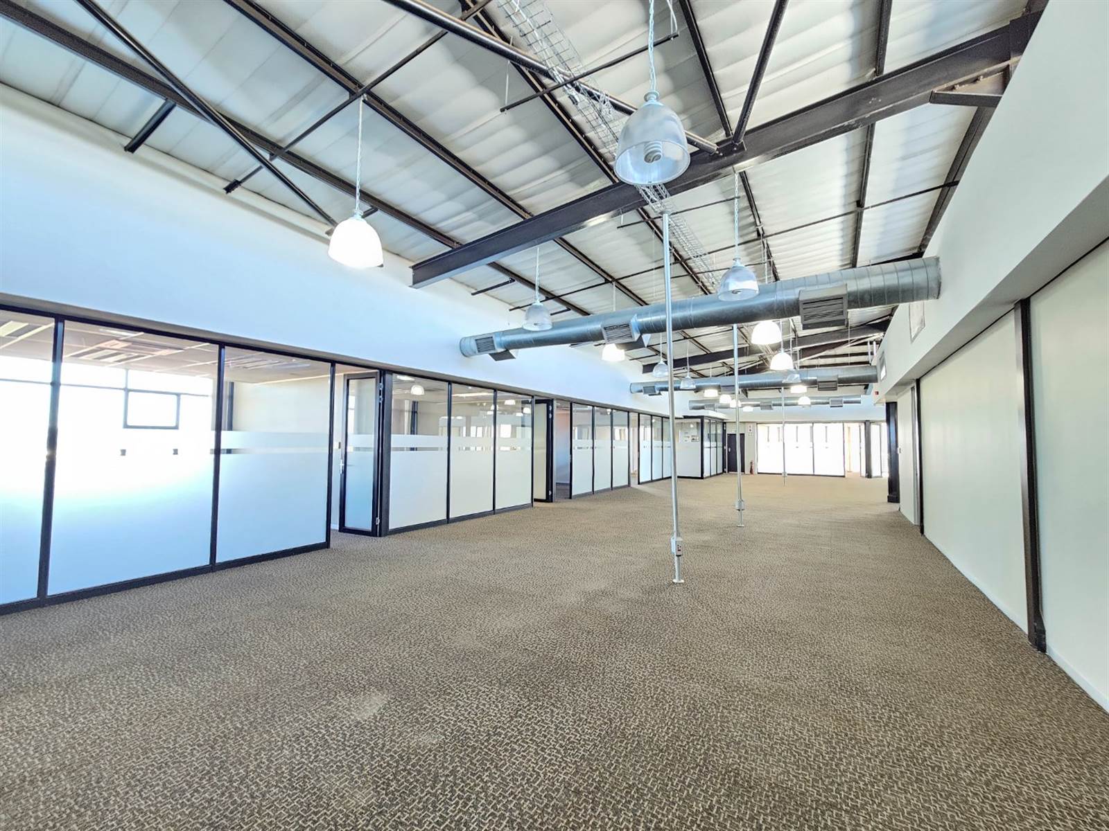 758  m² Office Space in North Riding photo number 1