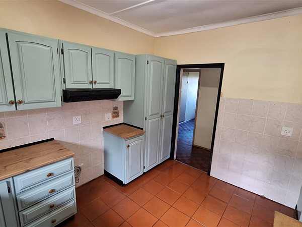 3 Bedroom House 3 Bedroom House