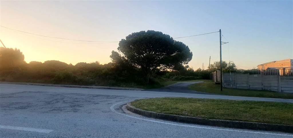 1399 m² Land available in Humewood photo number 6
