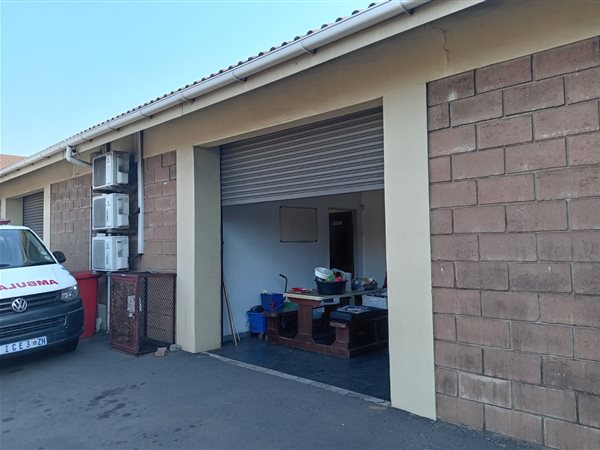 120 m² Commercial space 120 m² Commercial space