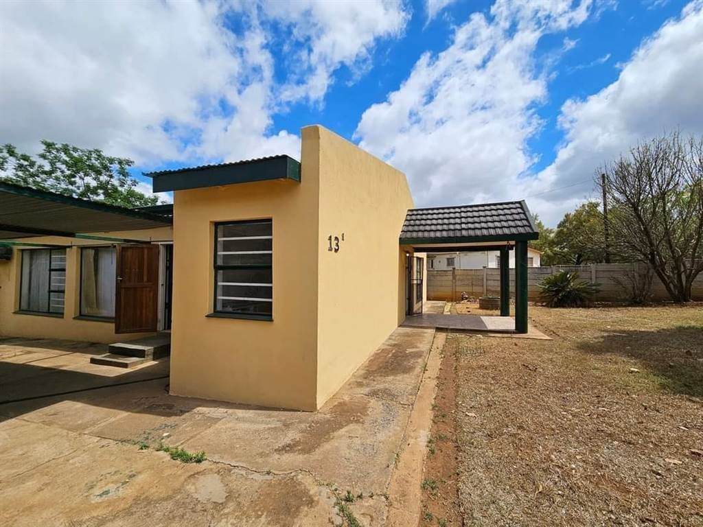 3 Bed House for sale in Zeerust | T4675331 | Private Property