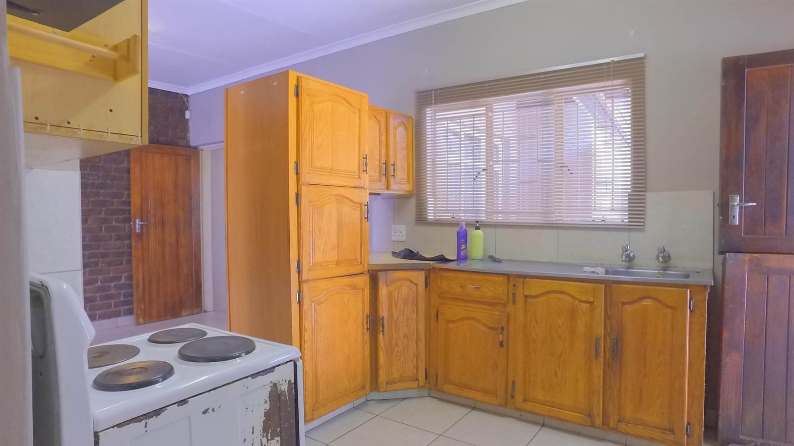 3 Bed House in Bo Dorp photo number 6