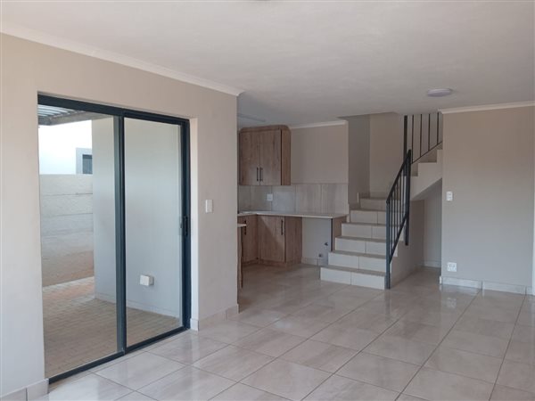 3 Bedroom Townhouse 3 Bedroom Townhouse