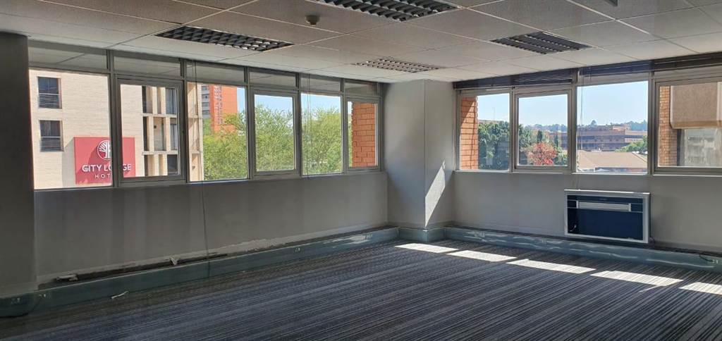 45  m² Commercial space in Hatfield photo number 8