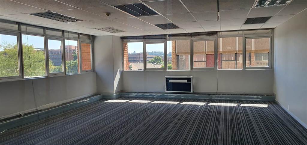 45  m² Commercial space in Hatfield photo number 5