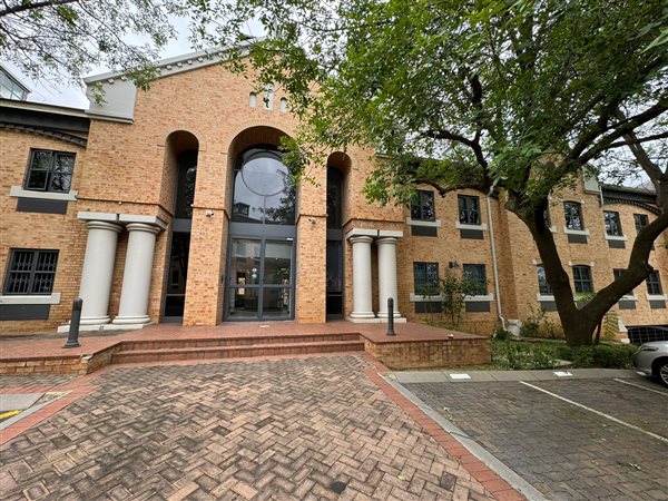 41  m² Commercial space in Sunninghill