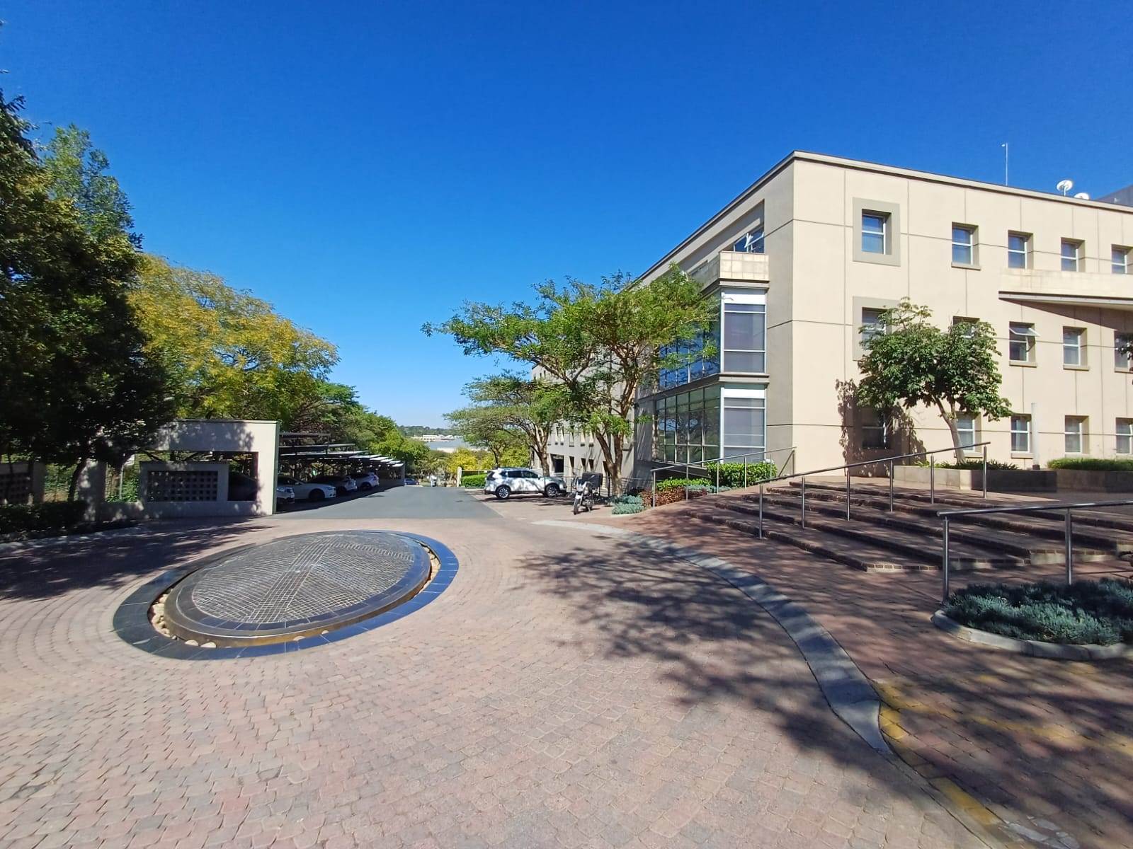 345.5  m² Commercial space in Woodmead photo number 3