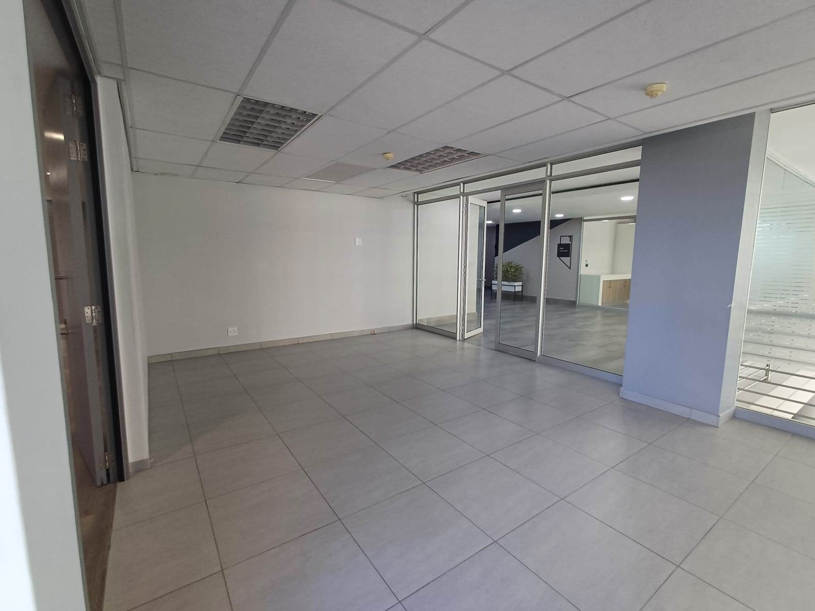 345.5  m² Commercial space in Woodmead photo number 14